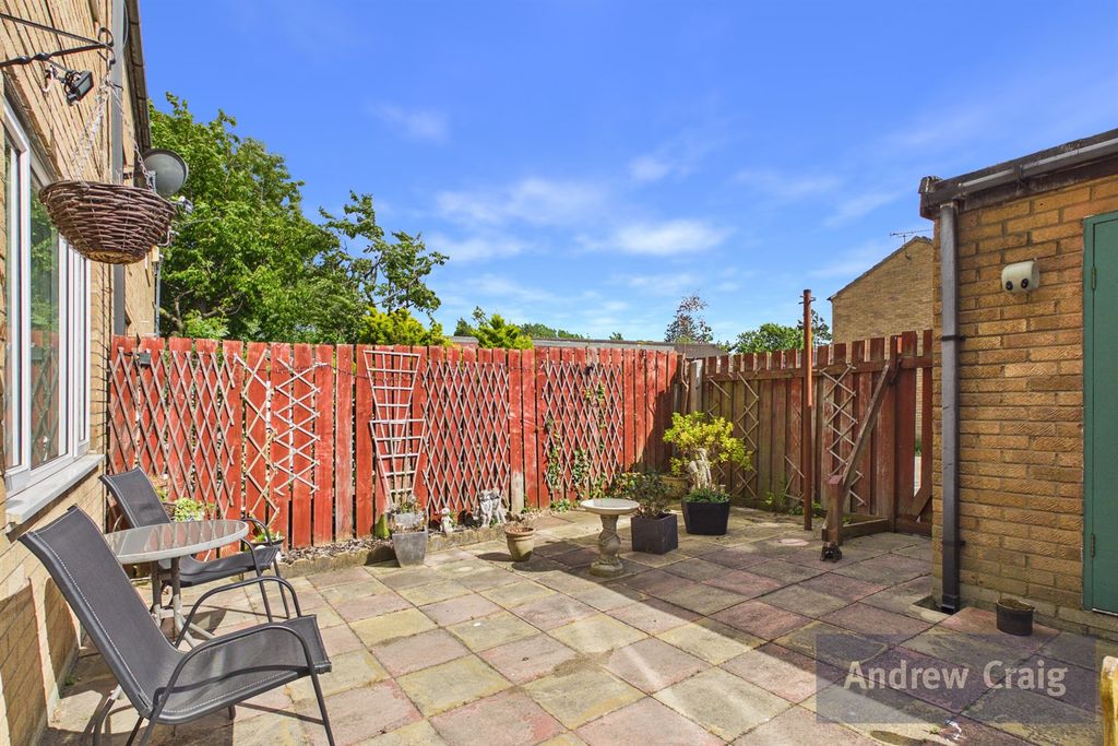 Property photo 3 of 14 Rear Garden