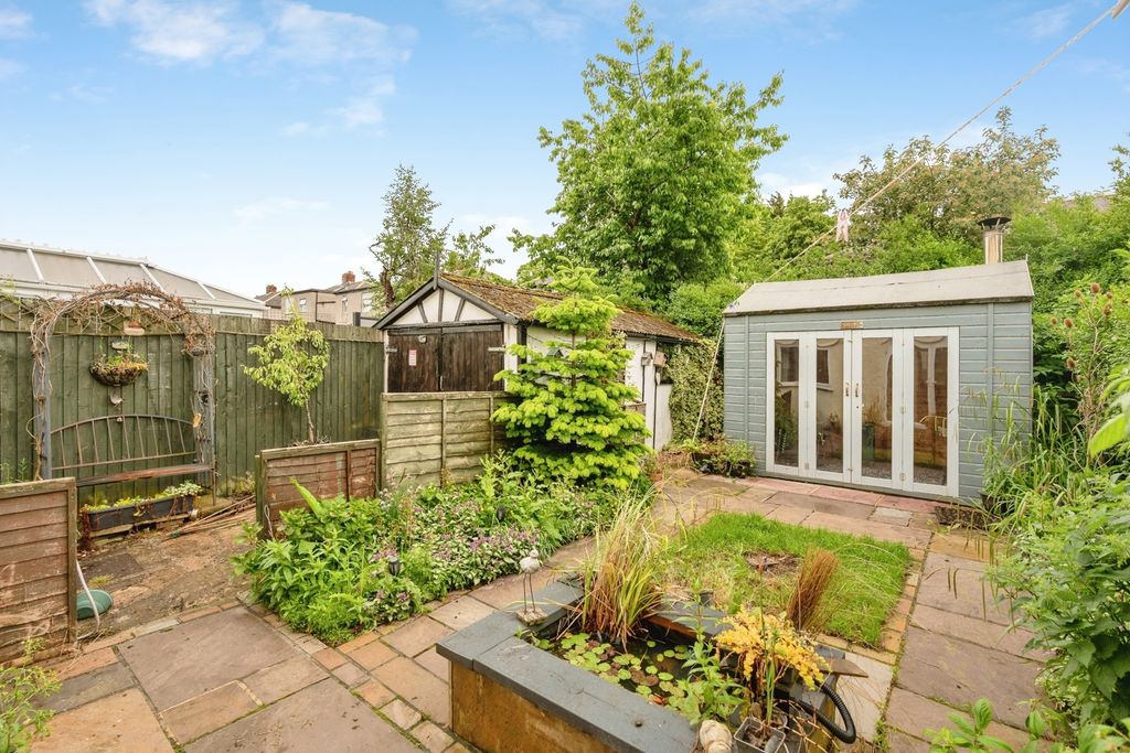 Property photo 2 of 18 Pbox-Img.Jpg