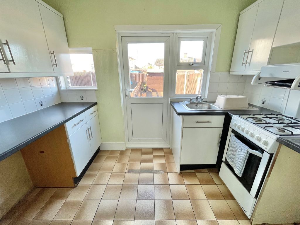 Property photo 3 of 15