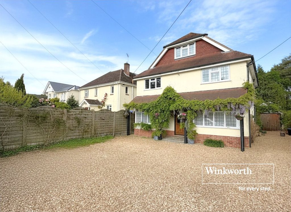 Property photo 1 of 20 Picture No. 24