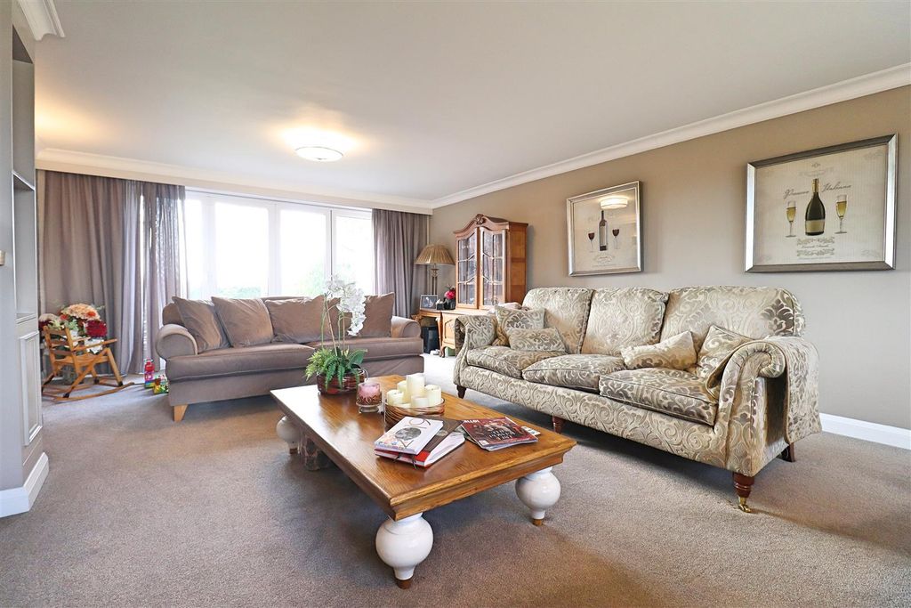 Property photo 2 of 41 Img_1427.Jpg