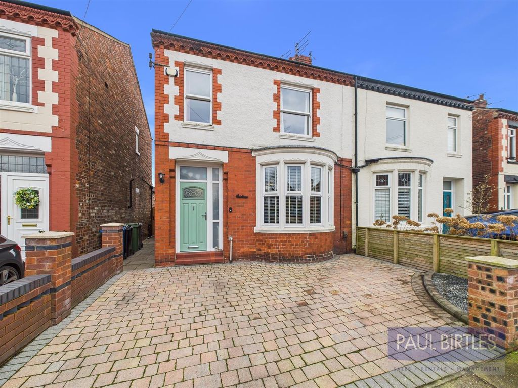 Property photo 1 of 25 Cam04378G0-Pr0282-Still045.Jpg