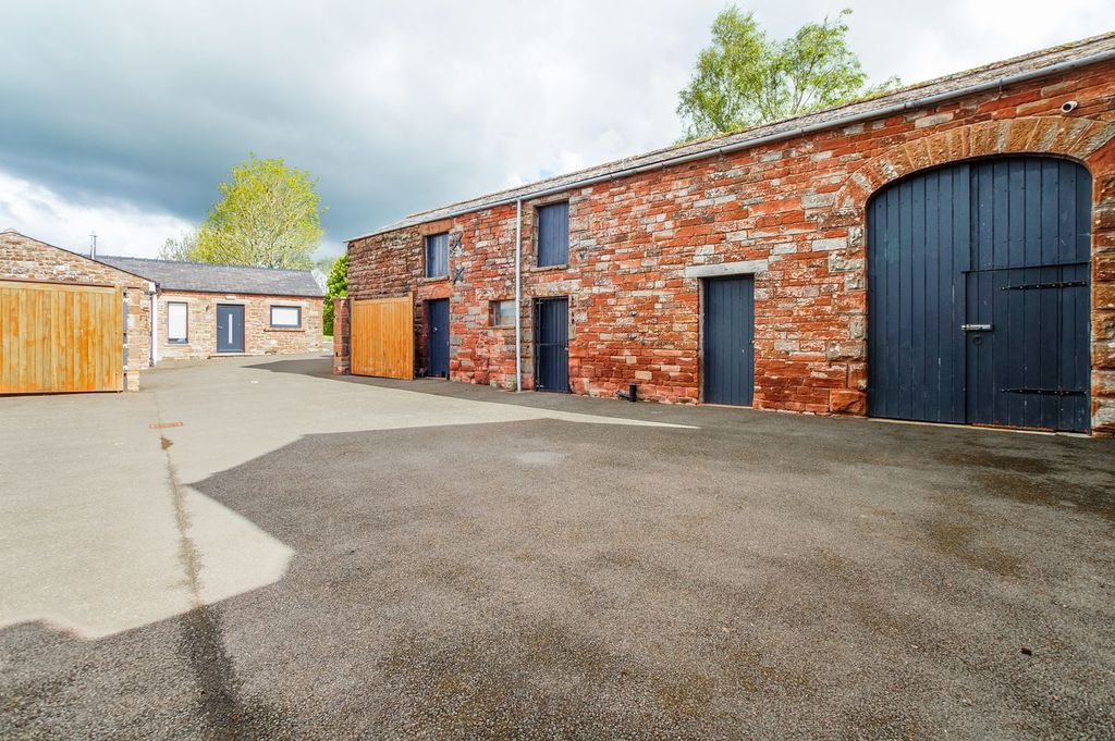 Property photo 3 of 44 Mount Pleasant - Outbuilding