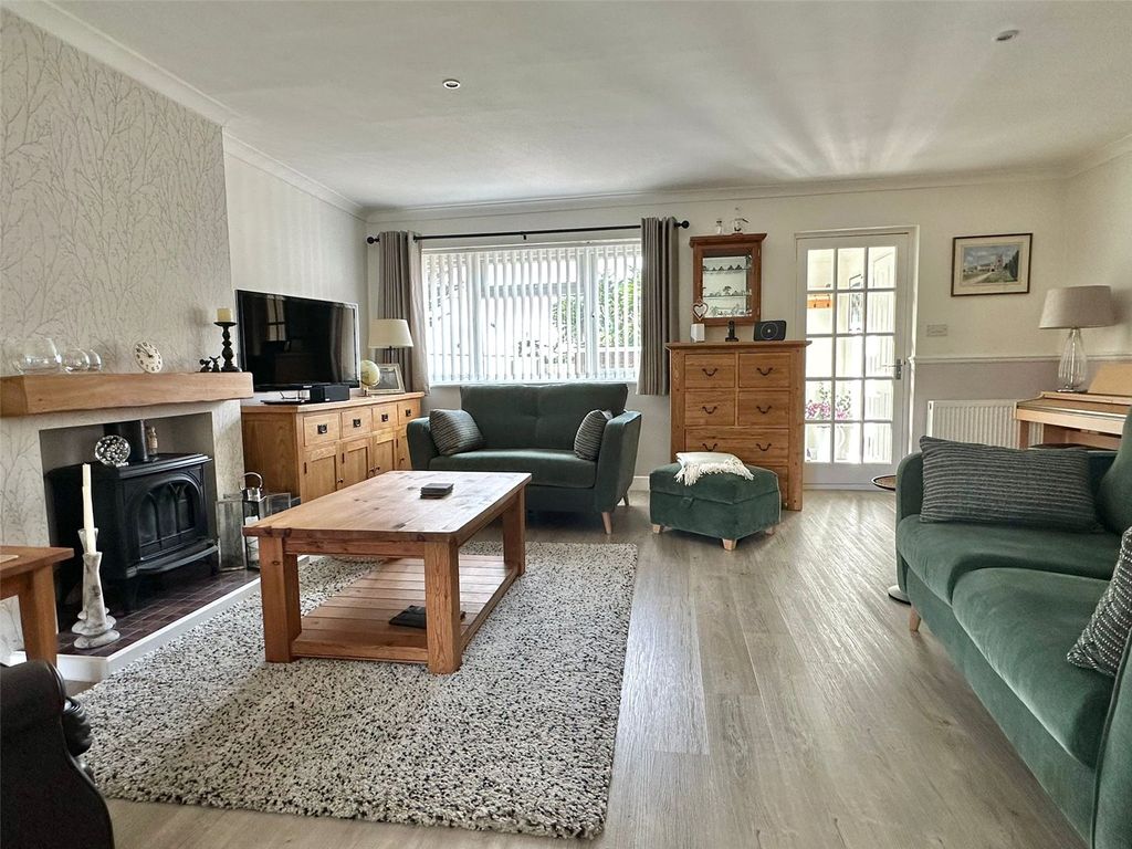 Property photo 2 of 20 Picture No. 01