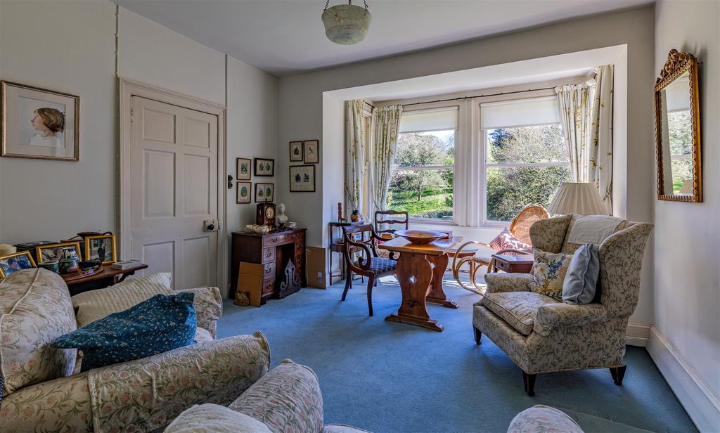 Property photo 3 of 33 Bx1A6780-Hdr.Jpg