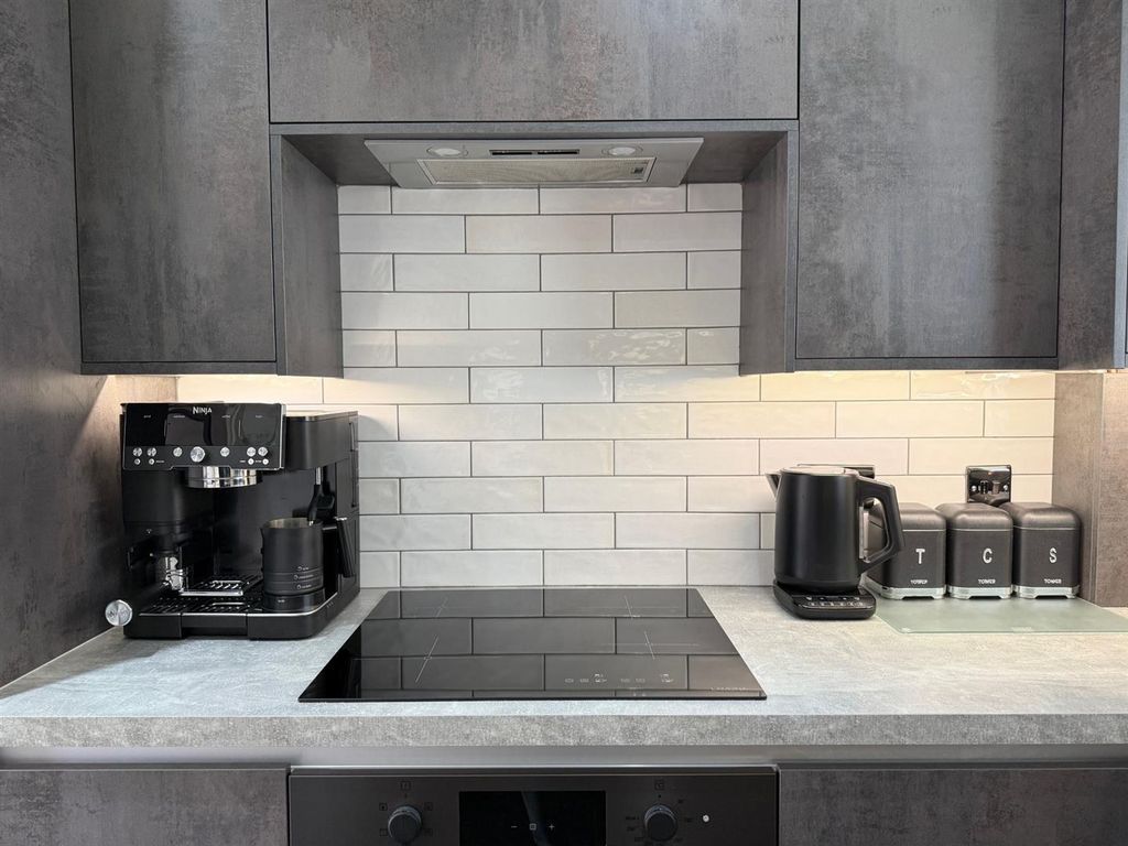 Property photo 2 of 16 Tr5.Jpg