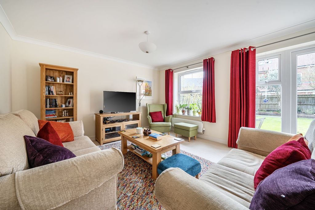 Property photo 3 of 16