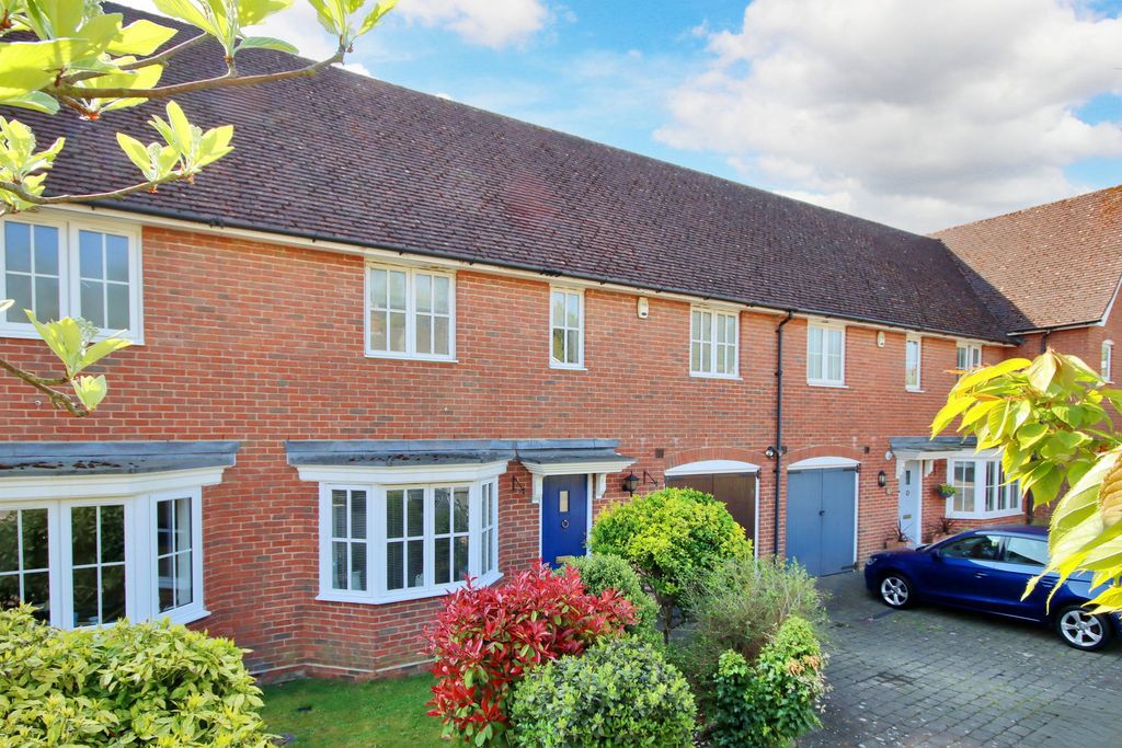 Property photo 1 of 47