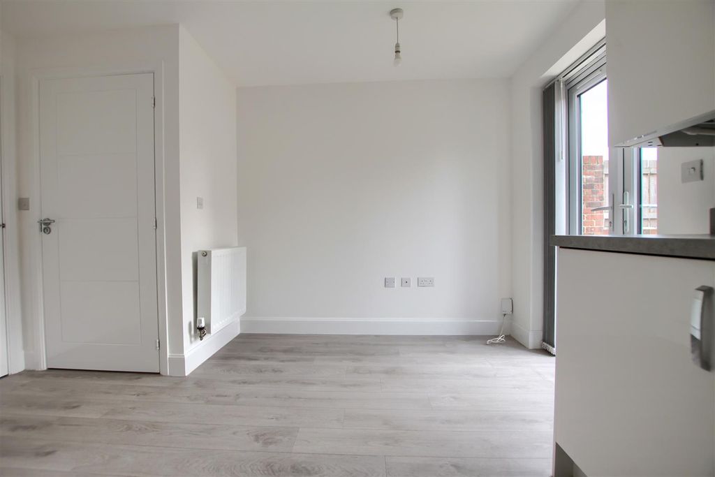 Property photo 3 of 12 Hm6.Jpg