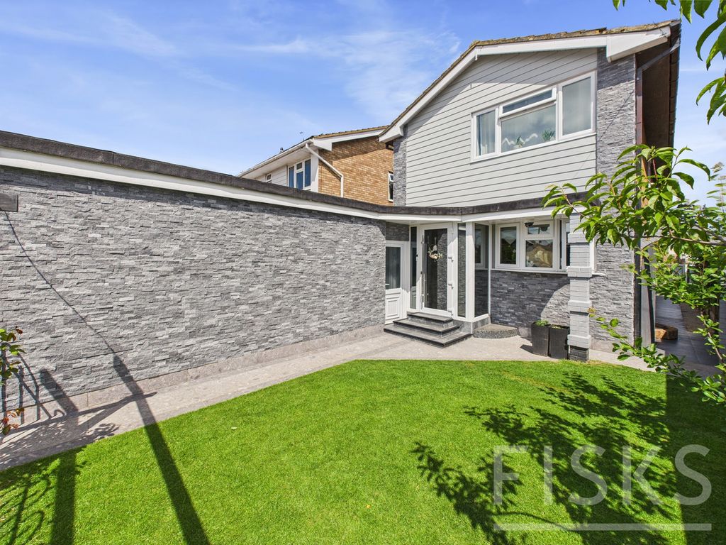 Property photo 1 of 21
