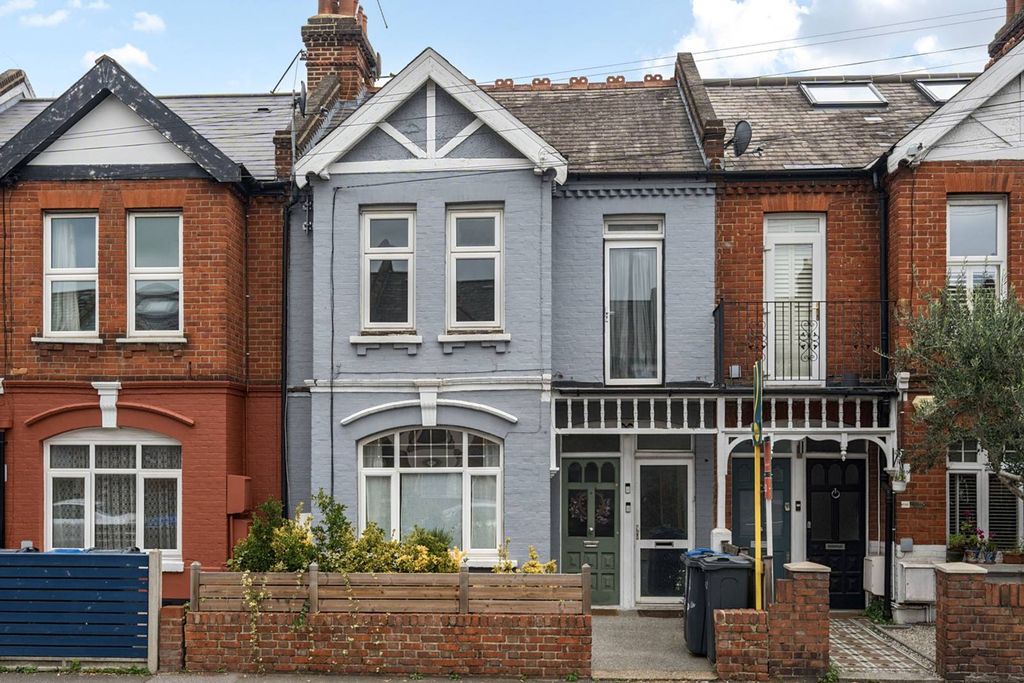 Property photo 2 of 15