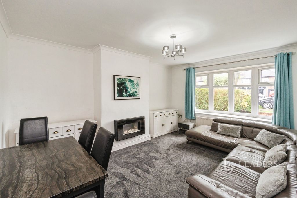 Property photo 2 of 19 Pbox-Img.Jpg