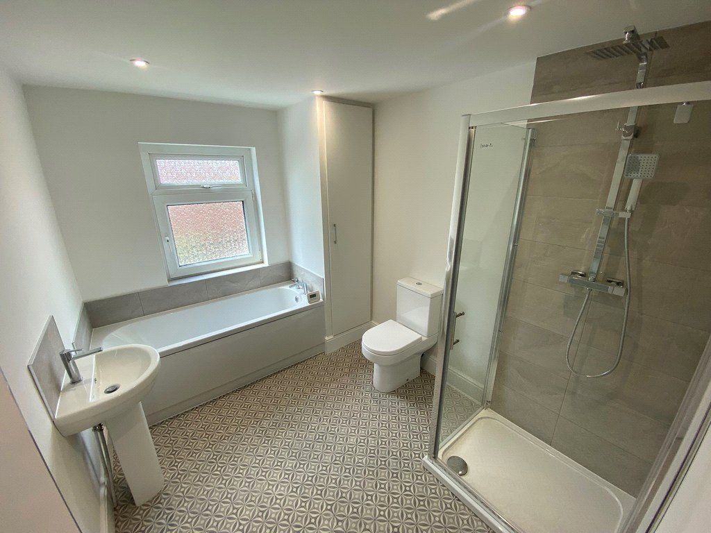 Property photo 3 of 11 Picture No. 10