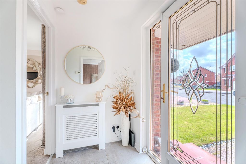 Property photo 3 of 36 10Thelaurels-34.Jpg