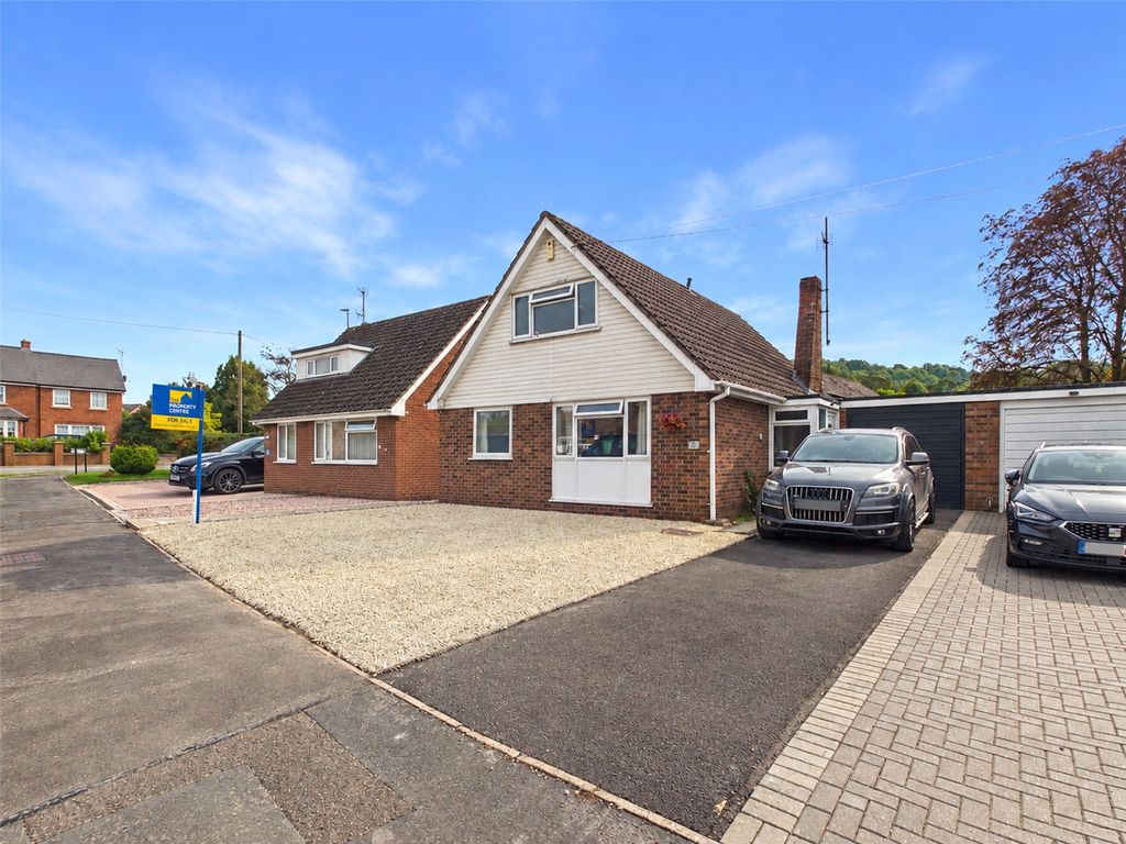 Property photo 1 of 21 Picture No. 27