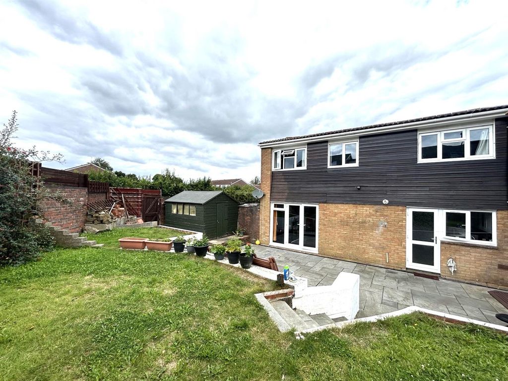 Property photo 1 of 13 Image