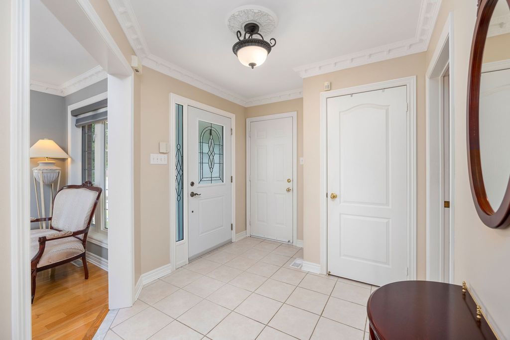 Property photo 3 of 43