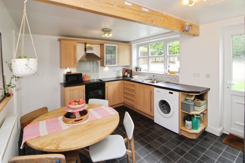 Property photo 3 of 13 Pbox-Img.Jpg