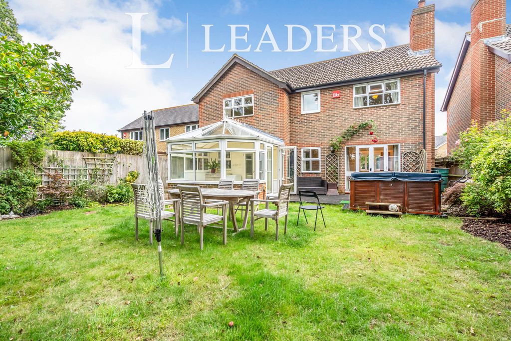 Property photo 2 of 11 470Cf432-9033-ee11-B