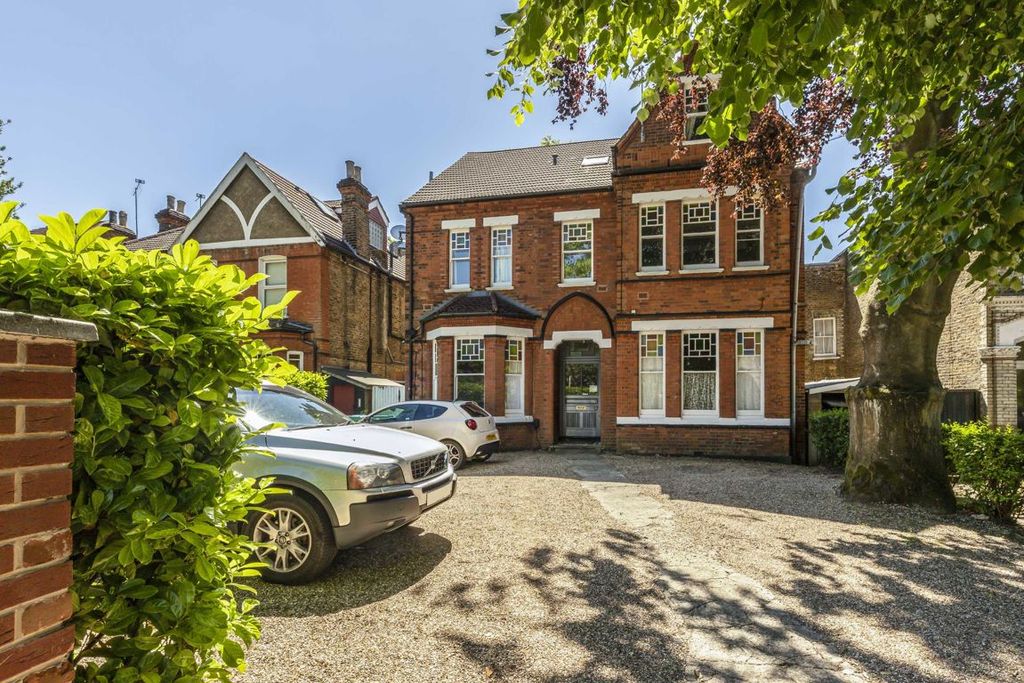 Property photo 1 of 7