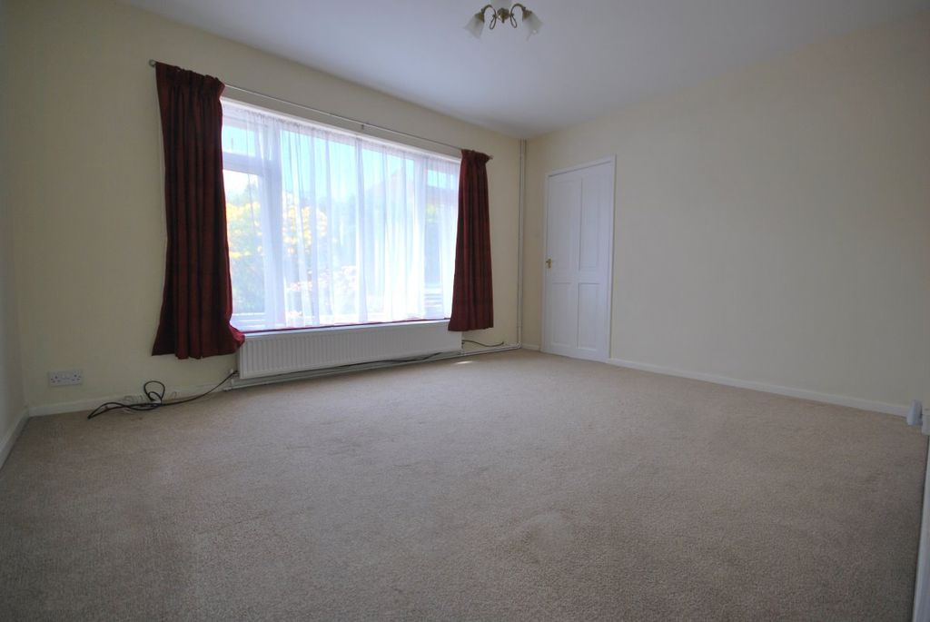 Property photo 3 of 10 Gallery