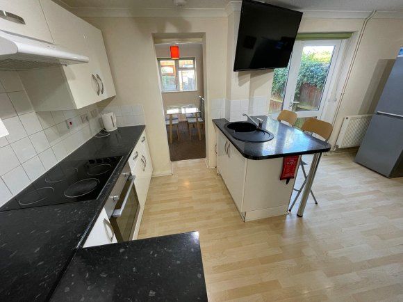 Property photo 2 of 13 Kitchen 1.Jpg