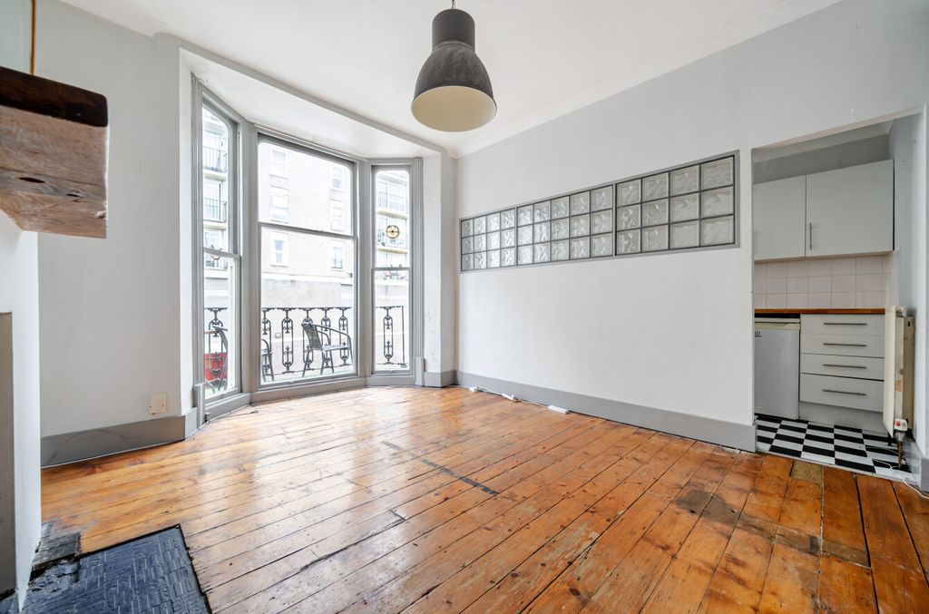 Property photo 3 of 18 1483460-19-6A4283...