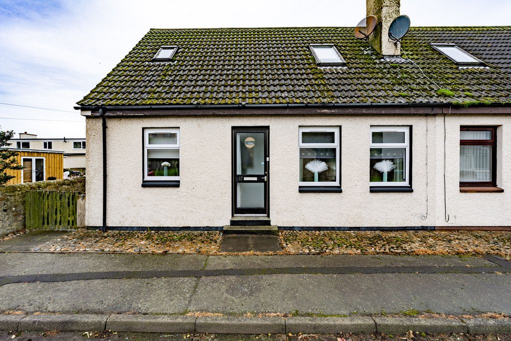 Property photo 1 of 44