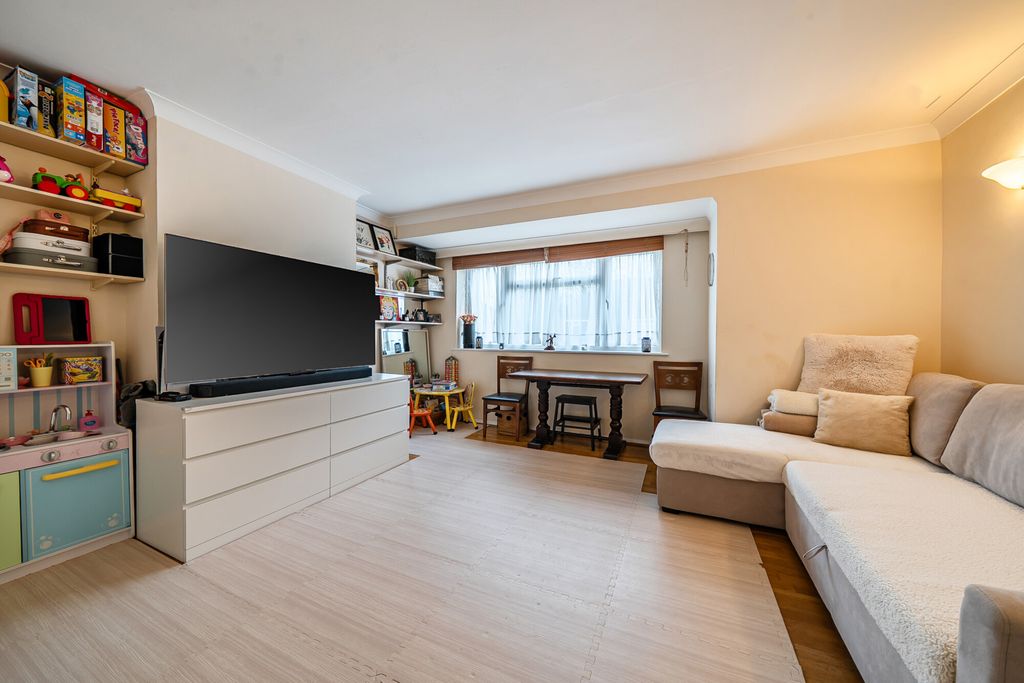 Property photo 2 of 19 1430877-4-69c69E2...