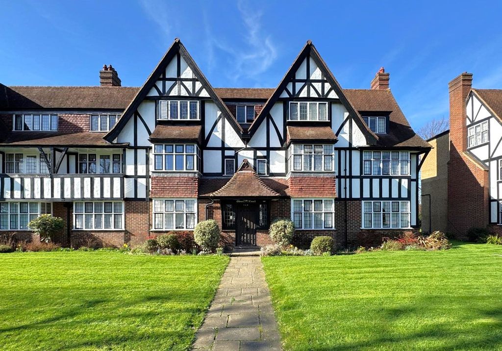 Property photo 1 of 9