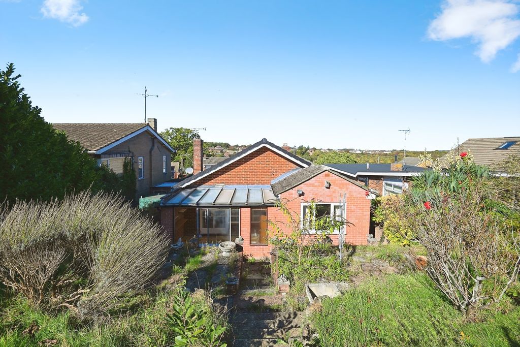 Property photo 3 of 17 Photo