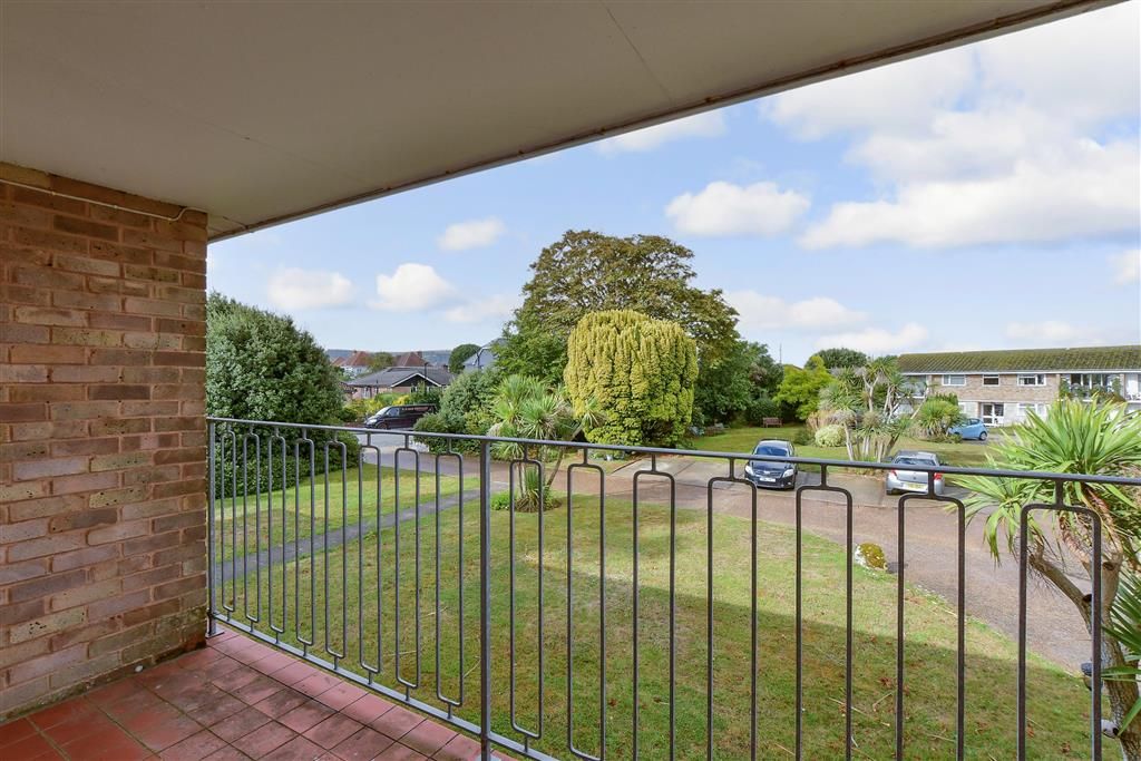 Property photo 2 of 10 Balcony / Terrace