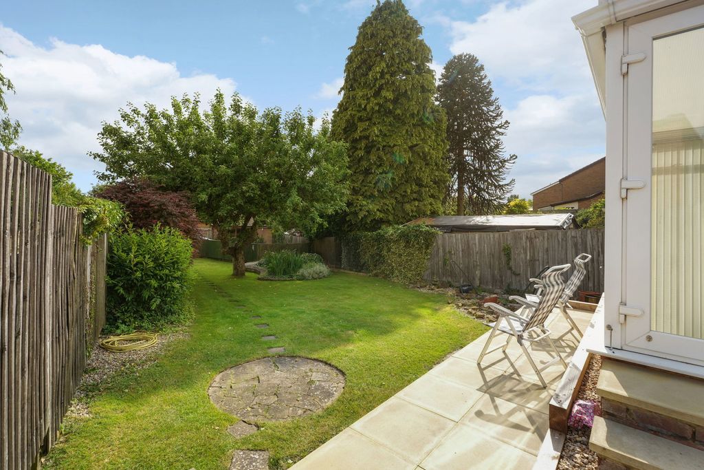 Property photo 2 of 22