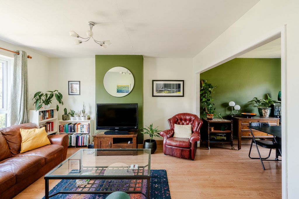 Property photo 1 of 26 19