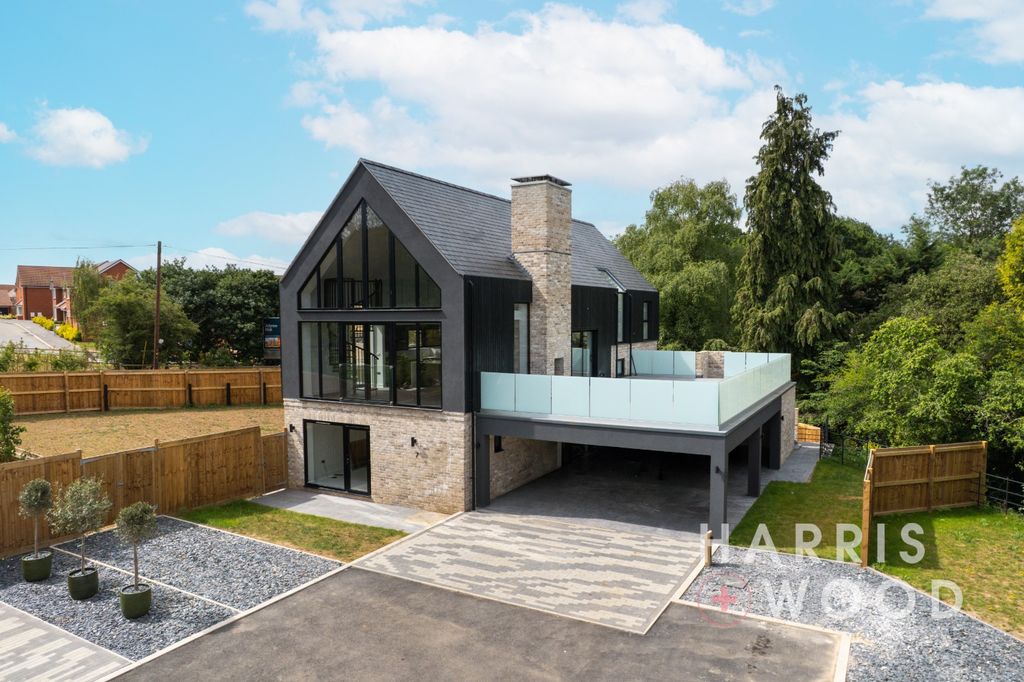 Property photo 1 of 46 3996821
