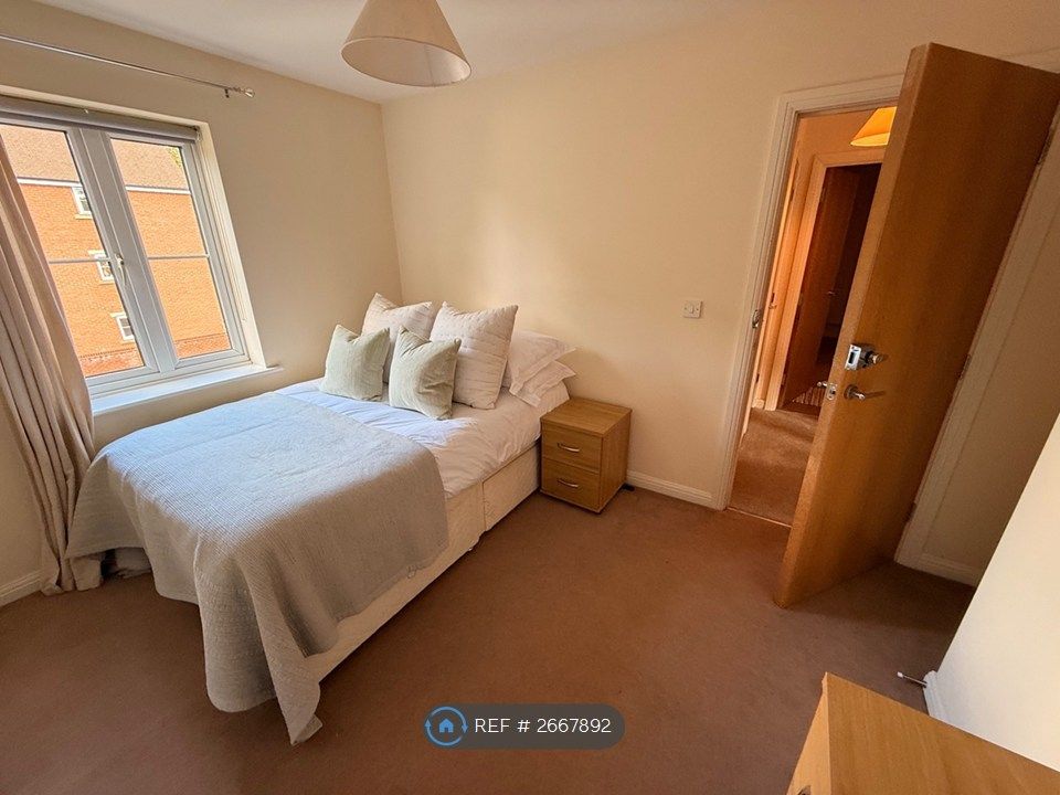 Property photo 3 of 21