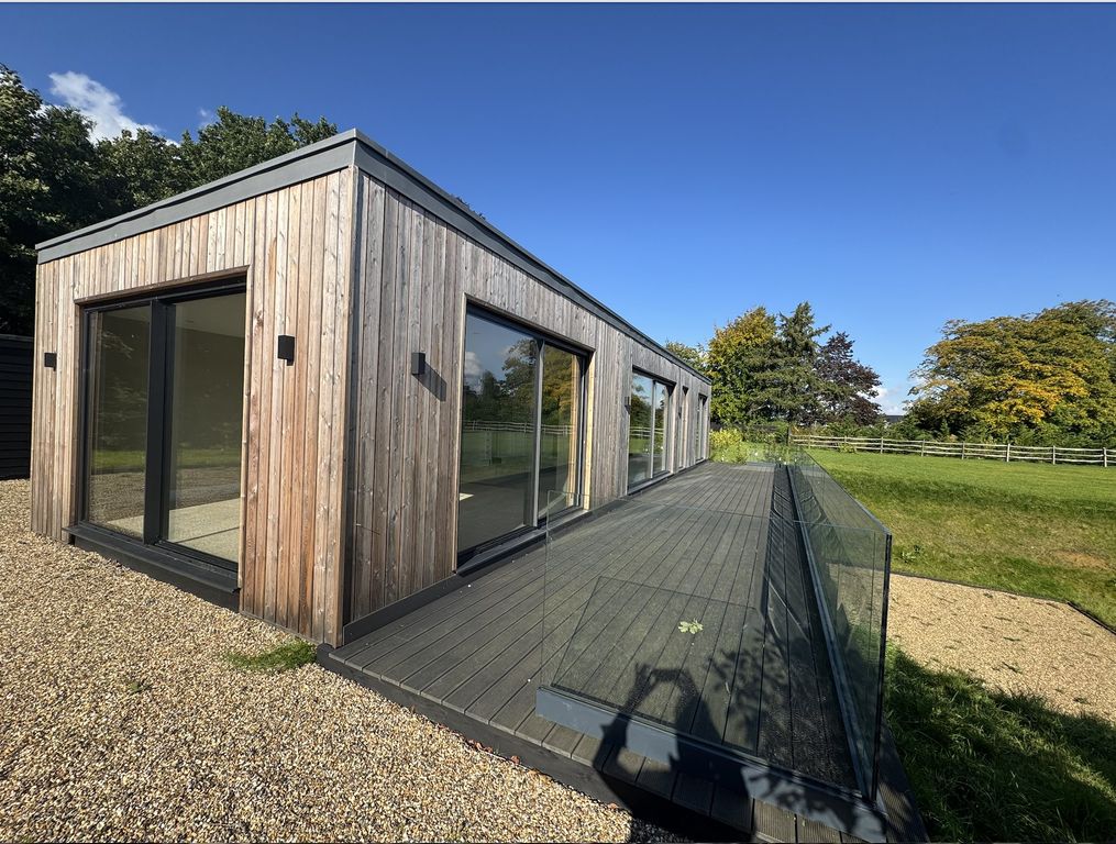 Additional image 7 of 4 bed property to rentPark Mews, Park Lane, Godden Green TN15