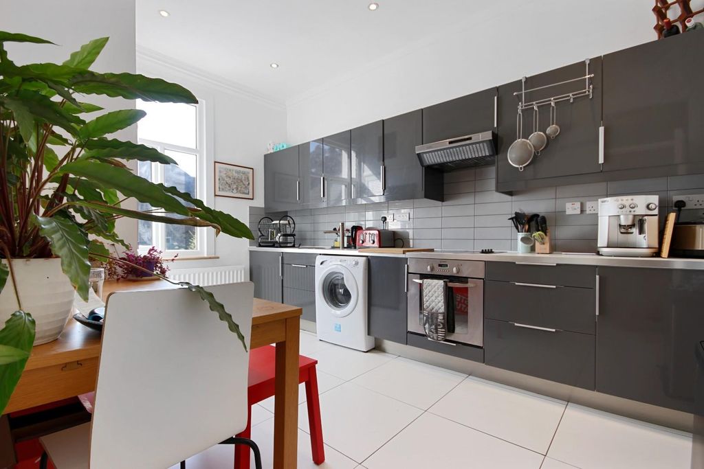 Property photo 2 of 10 6Db13978-Ea02-4682-A72B-99F8A6ce5400Ames360 - 76d