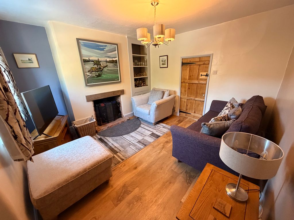 Property photo 2 of 14