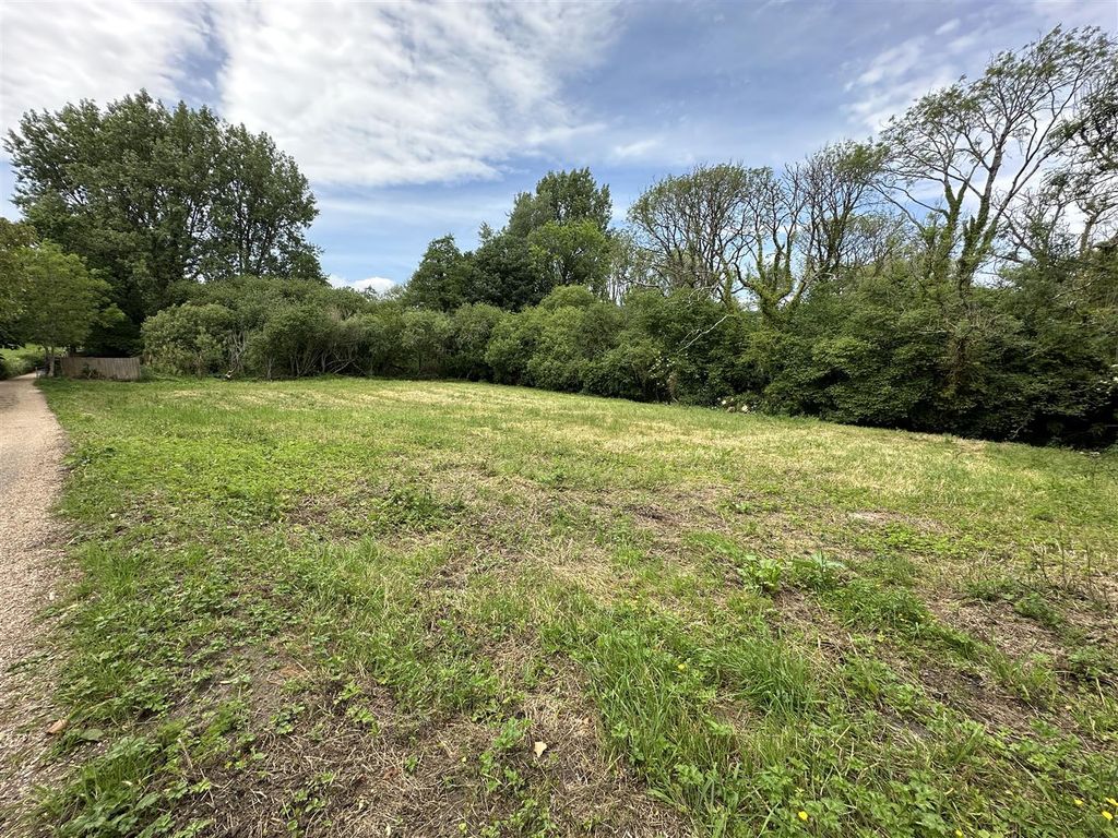 Property photo 3 of 8 Land At Southover 3.Jpg
