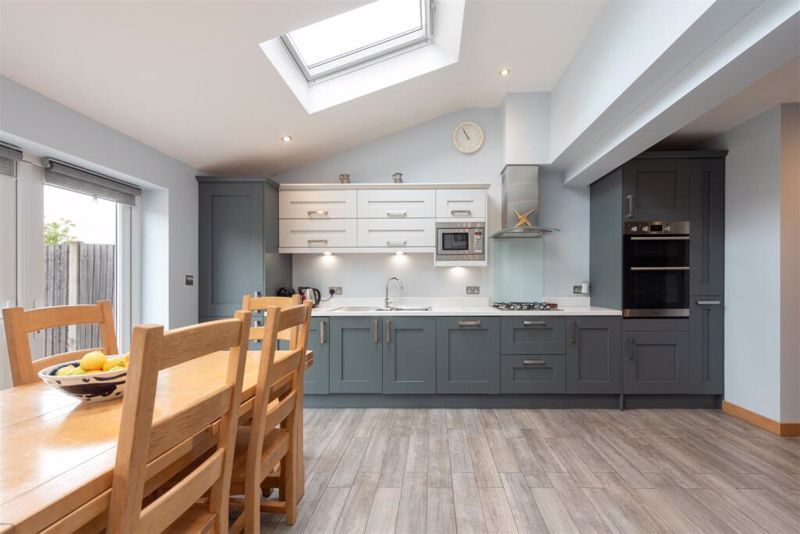 Property photo 3 of 15 Photo 20