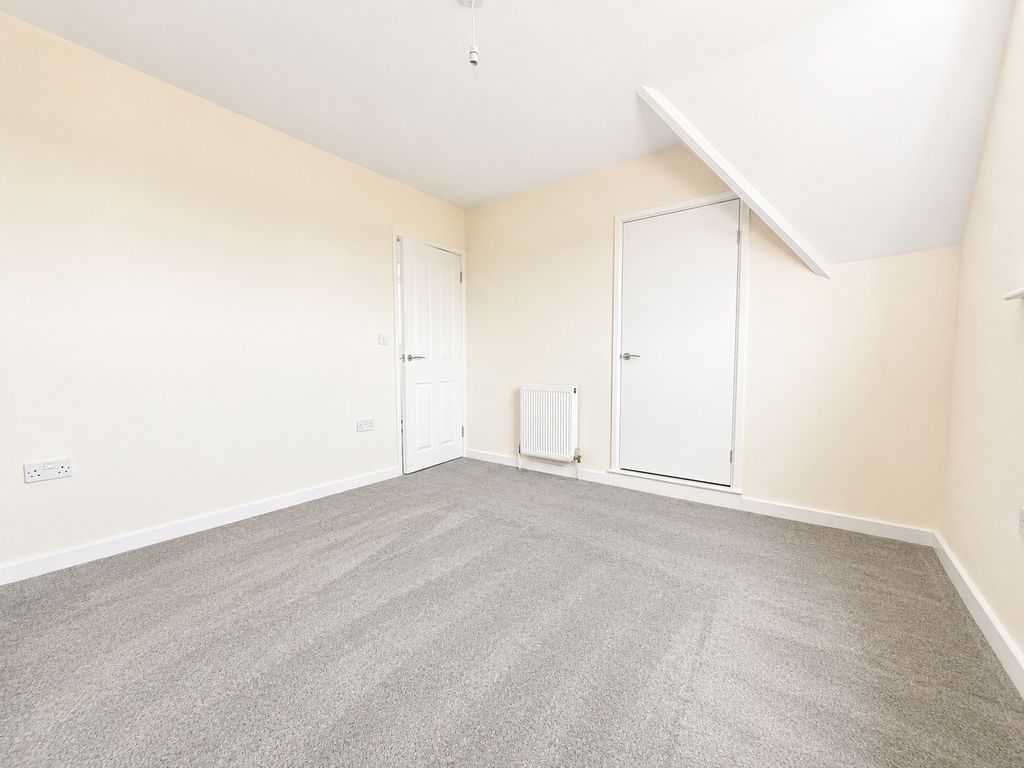 Property photo 3 of 12 Picture No. 15