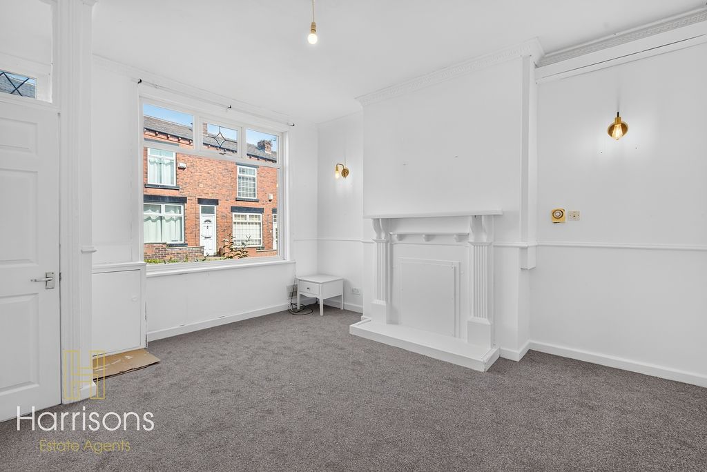 Property photo 3 of 18 5217238