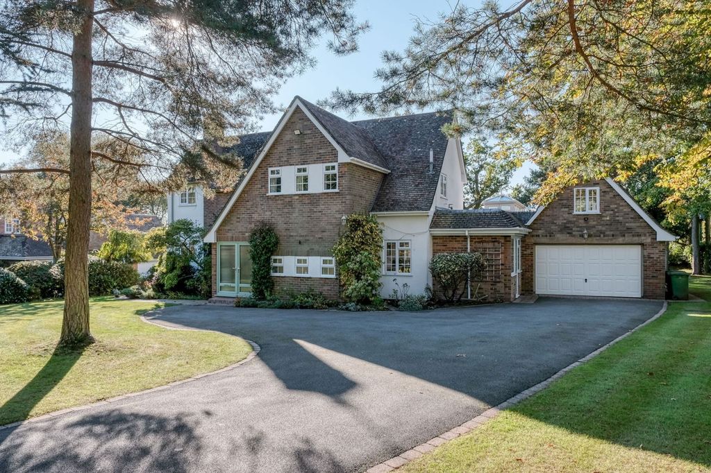 Property photo 3 of 16