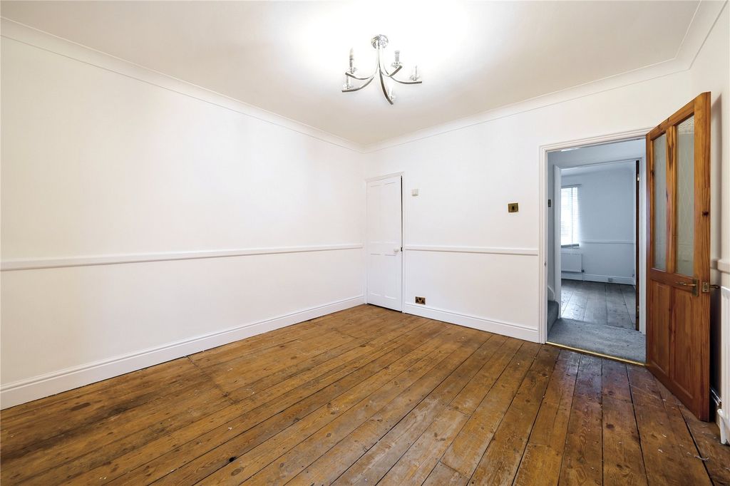 Property photo 3 of 14 Picture No. 47