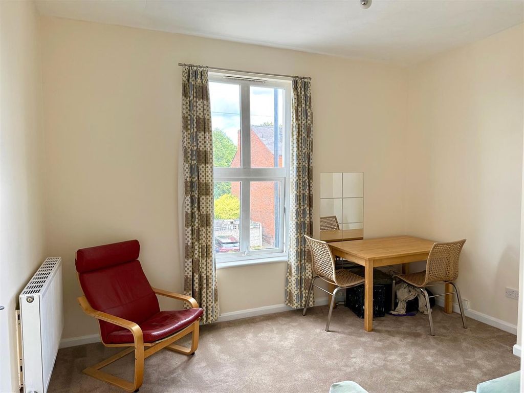 Property photo 3 of 11 Img_1940.Jpg