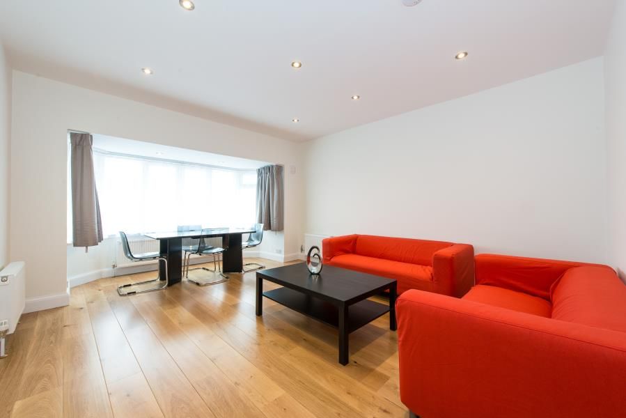 Property photo 2 of 7