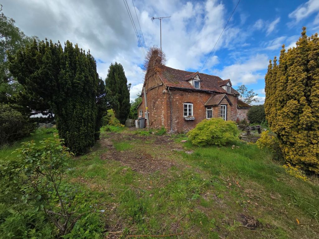 Property photo 3 of 24