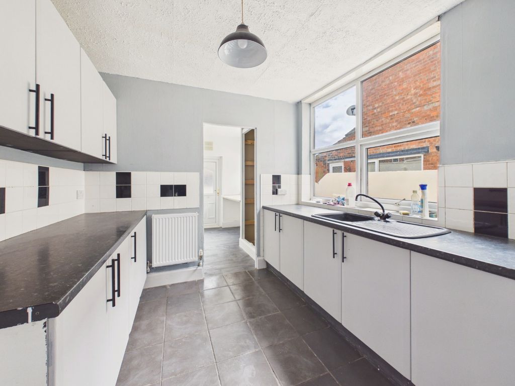 Property photo 2 of 10 5167455