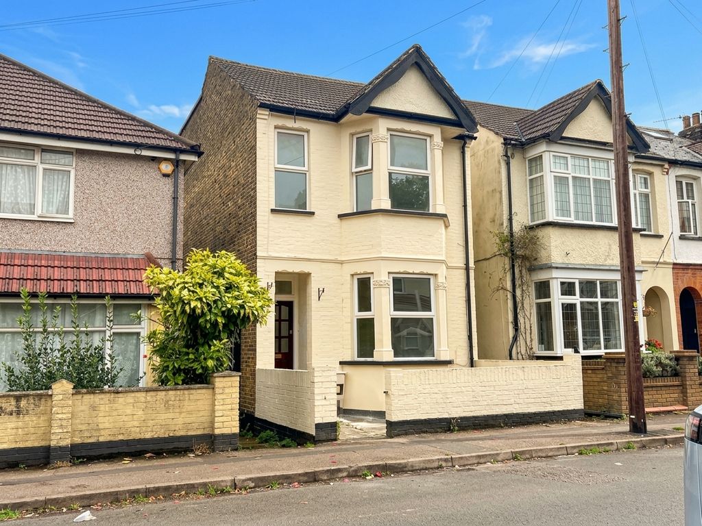 Property photo 1 of 10